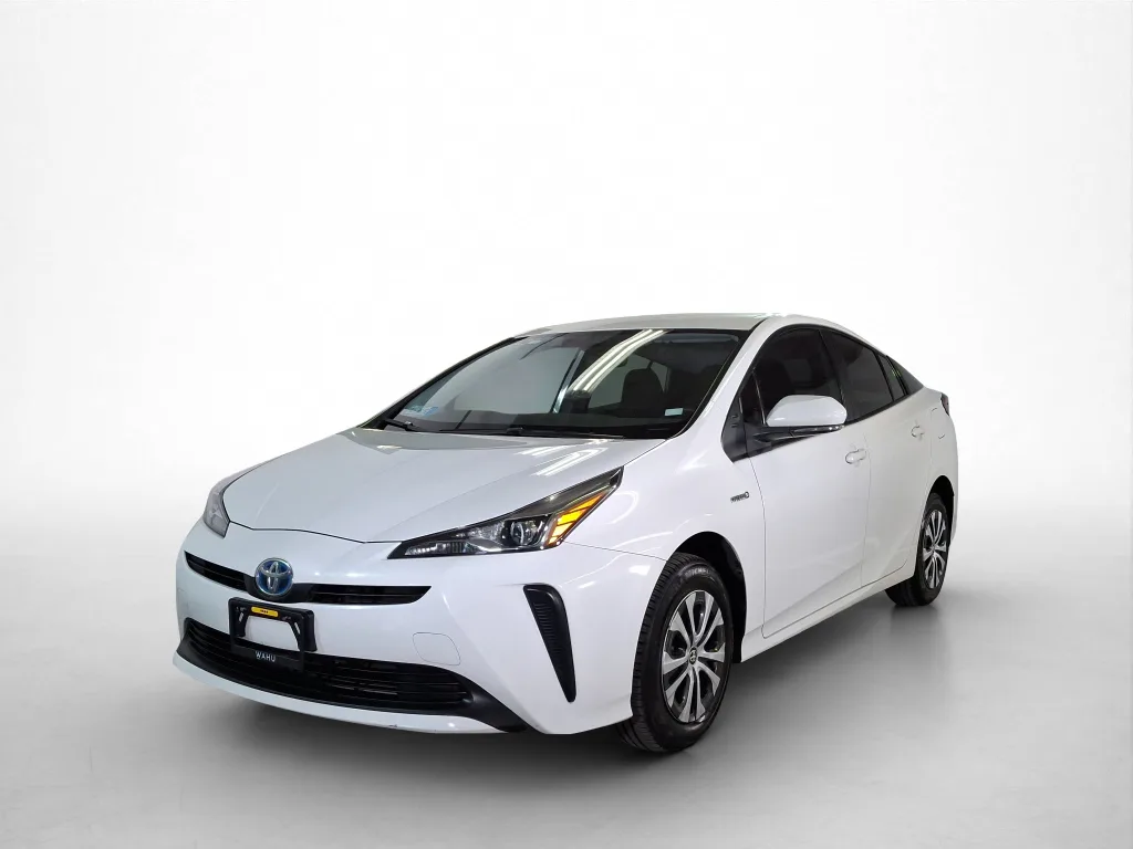 2022 Toyota Prius Híbrido Base